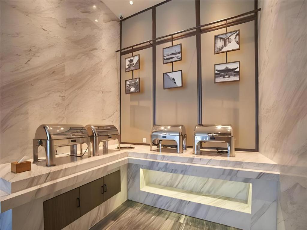 Metropolo Hotel Shijiazhuang Yuhua Wanda Plaza Zewnętrze zdjęcie